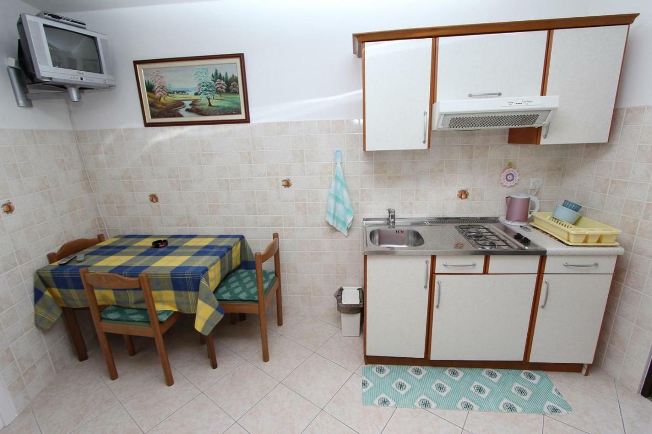 Apartment Milka *